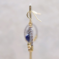 エキゾチックフープラピスラズリマクラメピアスmacp112天然石エスニックアジアンエキゾチックなアレルギーフリーピアス 3枚目の画像