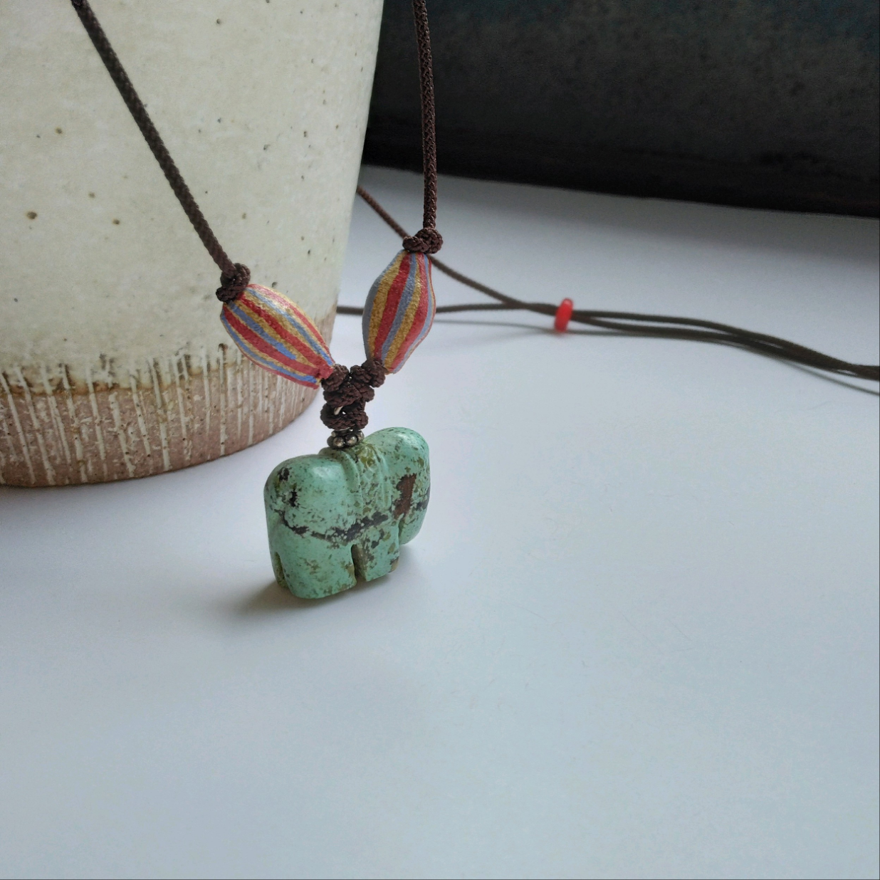 象形トルコ石とオリジナルビーズ＊＊＊紐ネックレス＊＊＊一点物