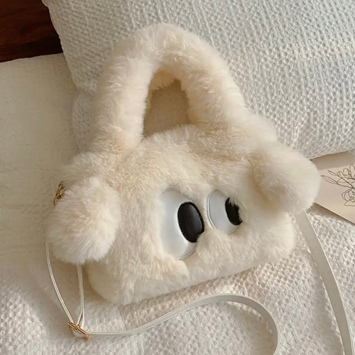 秋冬新作早割！数量限定ふわふわモンスターぬいぐるみショルダー