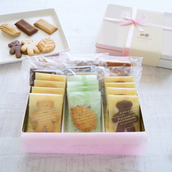 クッキー・焼菓子缶」可愛いも美味しいいも詰め合わせました