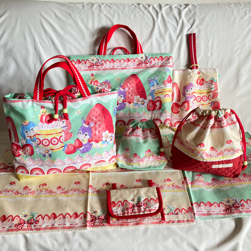 クラシカルモダン ハンドメイド いちご 入学 入園 オーダー