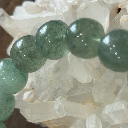 グリーンストロベリークォーツ✴︎ブレスレット11mm ブレスレット