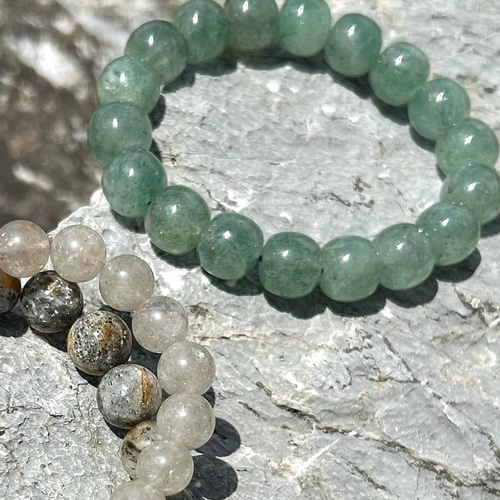 グリーンストロベリークォーツ✴︎ブレスレット11mm ブレスレット