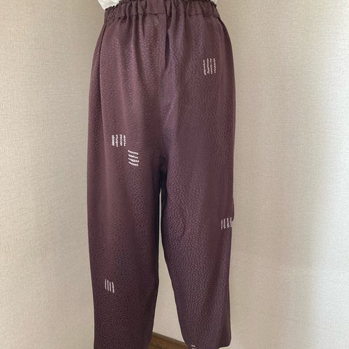 着物リメイク パンツ ふっくらパンツ 絹 ハンドメイド ロングパンツ り