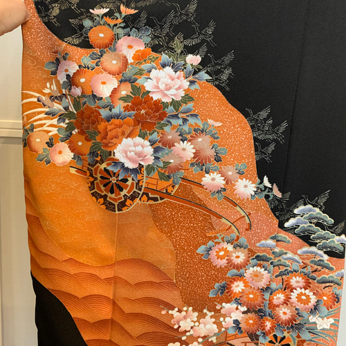 ✴︎✴︎✴︎新作＊黒留袖のバルーンフォーマルワンピース 