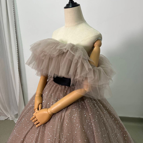 実例写真！カラードレス 取り外しオフショルダー キラキラグリッター