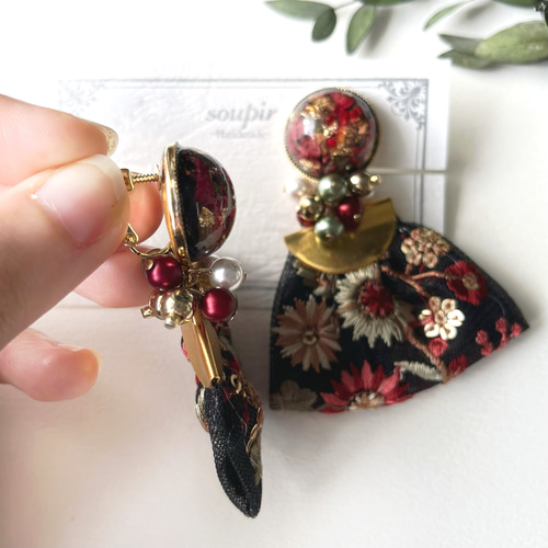 【1188】タッセルピアス•イヤリング 大ぶりチュールインド刺繍リボンタッセルイヤリング/ピアス イヤリング