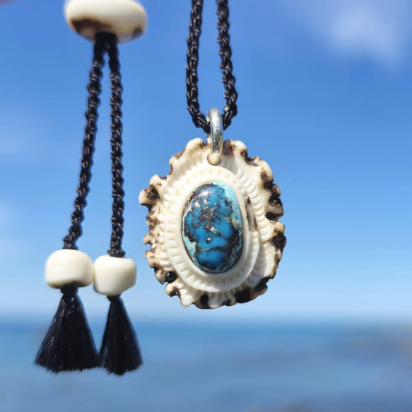 鹿の角 ペルシアンターコイズのペンダント#7 鹿の角 ペルシアンターコイズのペンダント#7 | iichi 日々の暮らしを