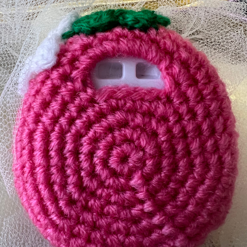 たまごっちカバー＊ピンクいちご＊スマート・uniサイズ＊ おもちゃ