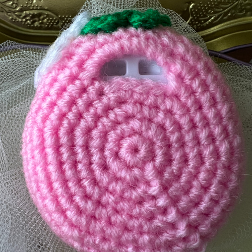 たまごっちカバー＊薄ピンクいちご＊スマート・uniサイズ＊ おもちゃ