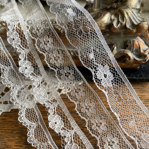 〜＊紅茶染めレースのサンプル風カード＊〜 紅茶染めレースのサンプル風カード＊〜 アンティークコーヒー染めレース