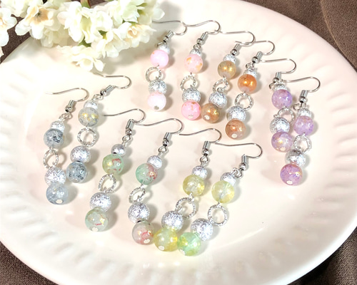 ガラスビーズ ロング ピアス シルバー ハンドメイド 春 夏 秋 冬