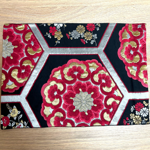 帯のリメイク ランチョンマット 亀甲に花 ランチョンマット