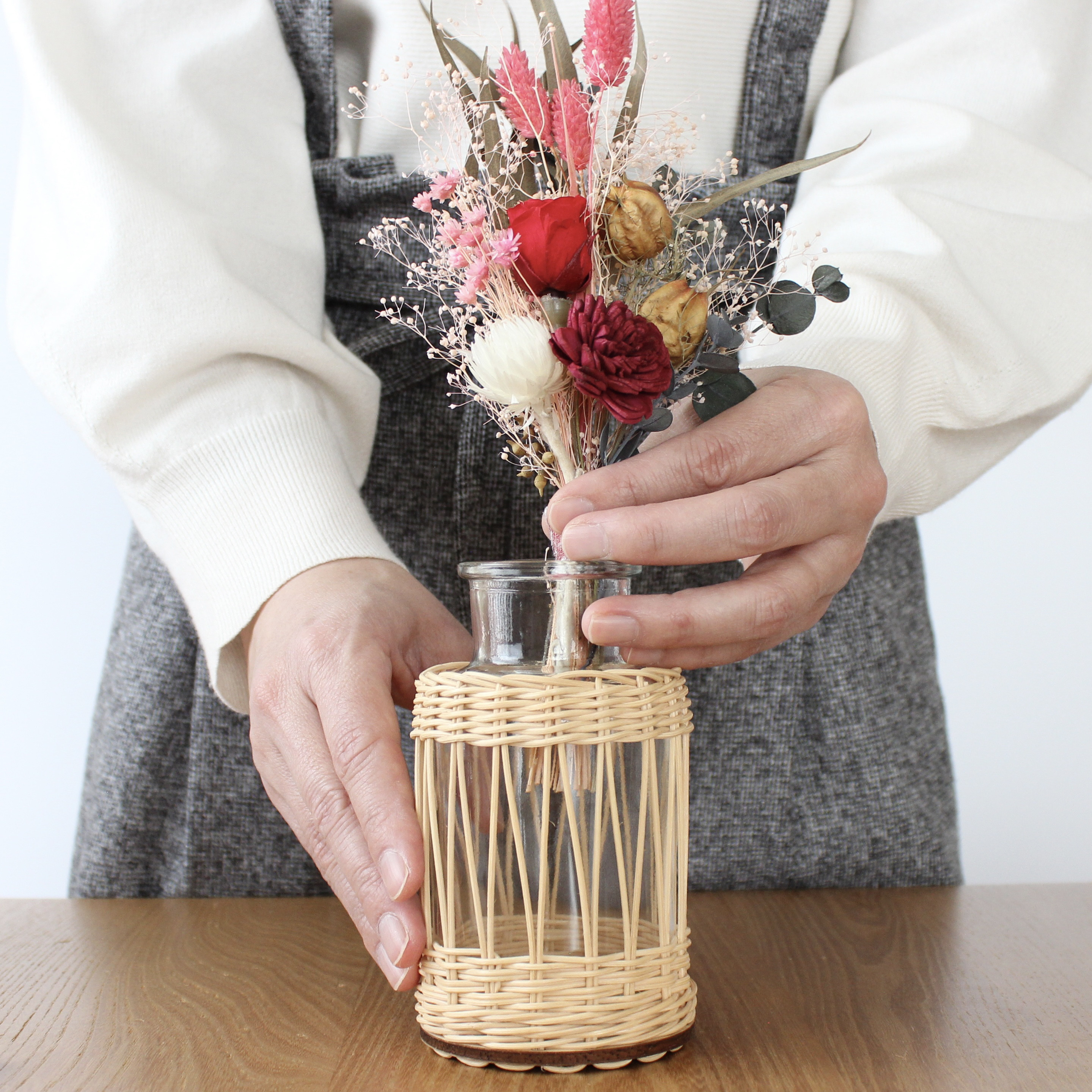 【お得な福袋】ドライフラワーブーケ、ラタンのフラワーベース、文字入りコースターの選べるギフトセット♪