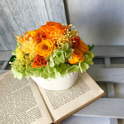 3種類のバラ！ビタミンカラー　イエロー　オレンジ　プリザーブドフラワー　お供え　開店祝　結婚祝い　敬老の日　紫陽花 2枚目の画像