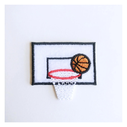 バスケボール　マスコット　ネーム刺繍　28個 バスケボール マスコット ネーム刺繍 28個 - メルカリ