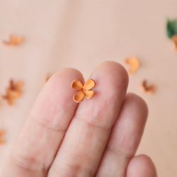 金木犀(キンモクセイ)と雫*秋の2way革花スタッドピアス･イヤリング/オレンジ/9月10月の花/2024 11枚目の画像