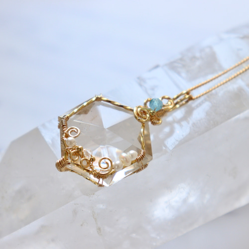 六芒星クリスタル水晶のワイヤージュエリーネックレス✧大粒