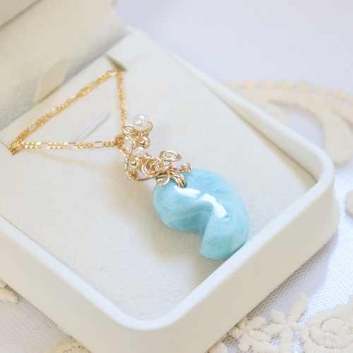 天然石ラリマーのワイヤージュエリーネックレス✧大粒勾玉