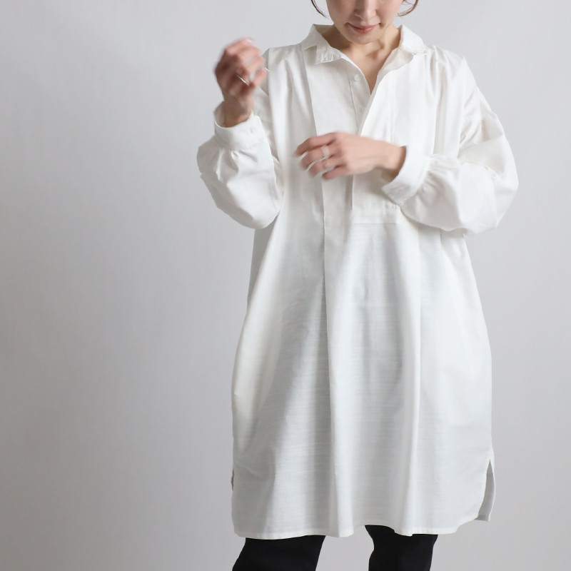 ⁂春うららSＡＬＥ　再制作　上質ギマ擬麻コットン　羊飼い　オーバー　ロング　シャツ ゆったり隠しボタン画家 白A42