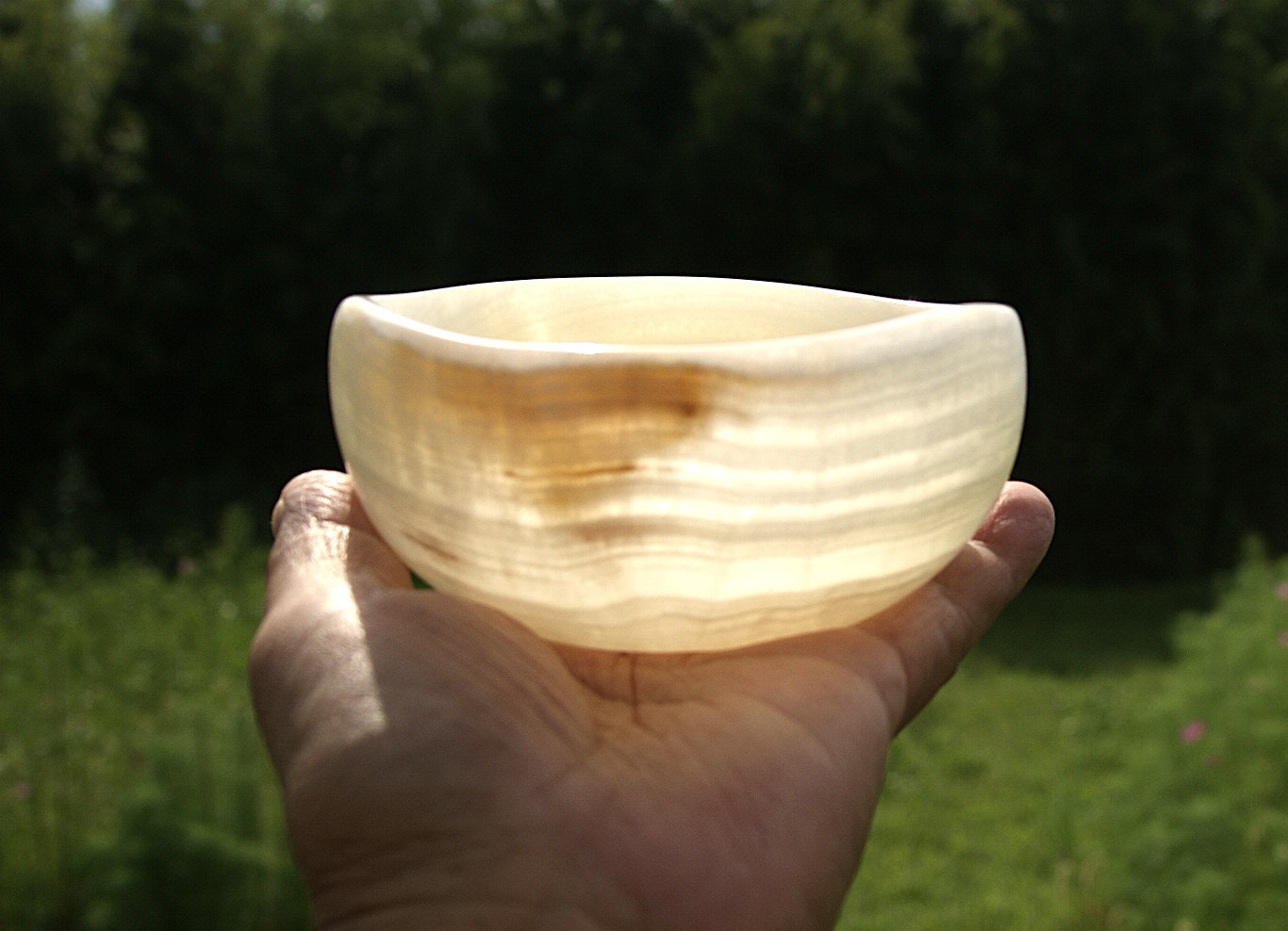 抹茶茶碗『夏の月』石の器　ボウル　小鉢　花器　天然石オニックスを使った彫刻作品　作家による手彫り