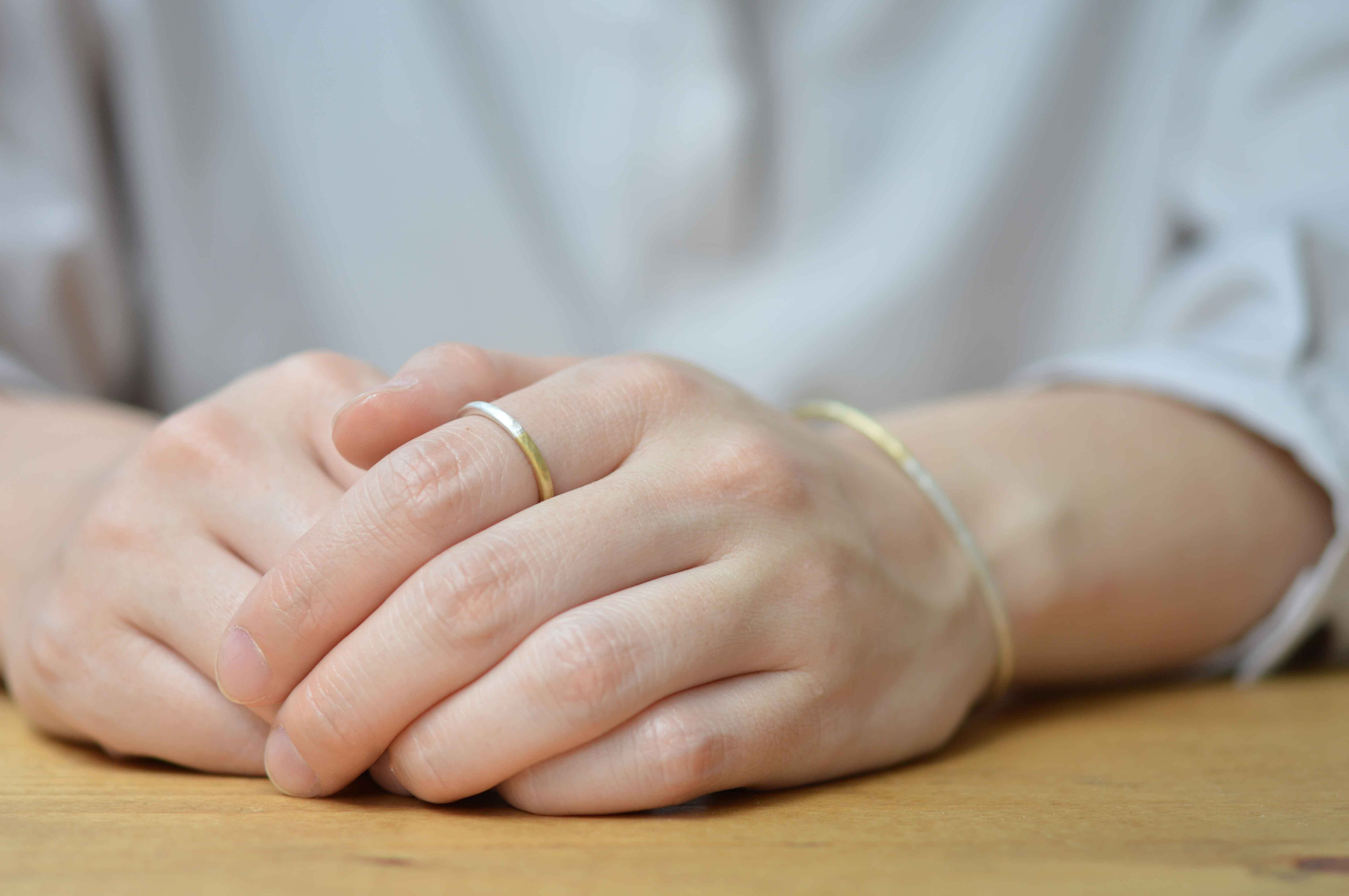 シルバー真鍮 / 交リング 2.0mm［silver brass］