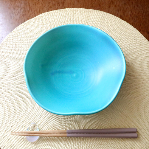 値下げ　青磁　土耳古(トルコ)青釉　花入れ 日本未発売】 値下げ メルカリ - 花入れ 土耳古(トルコ)青釉