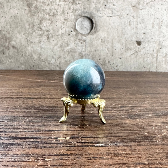 トロレアイト（ トロール石 ）丸玉30mm B その他置物 SAKURA STONE