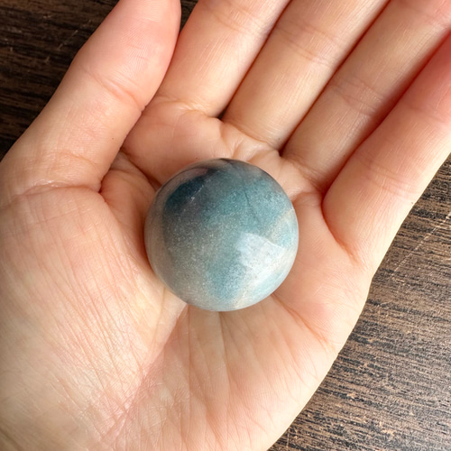 トロレアイト（ トロール石 ）丸玉30mm B その他置物 SAKURA STONE
