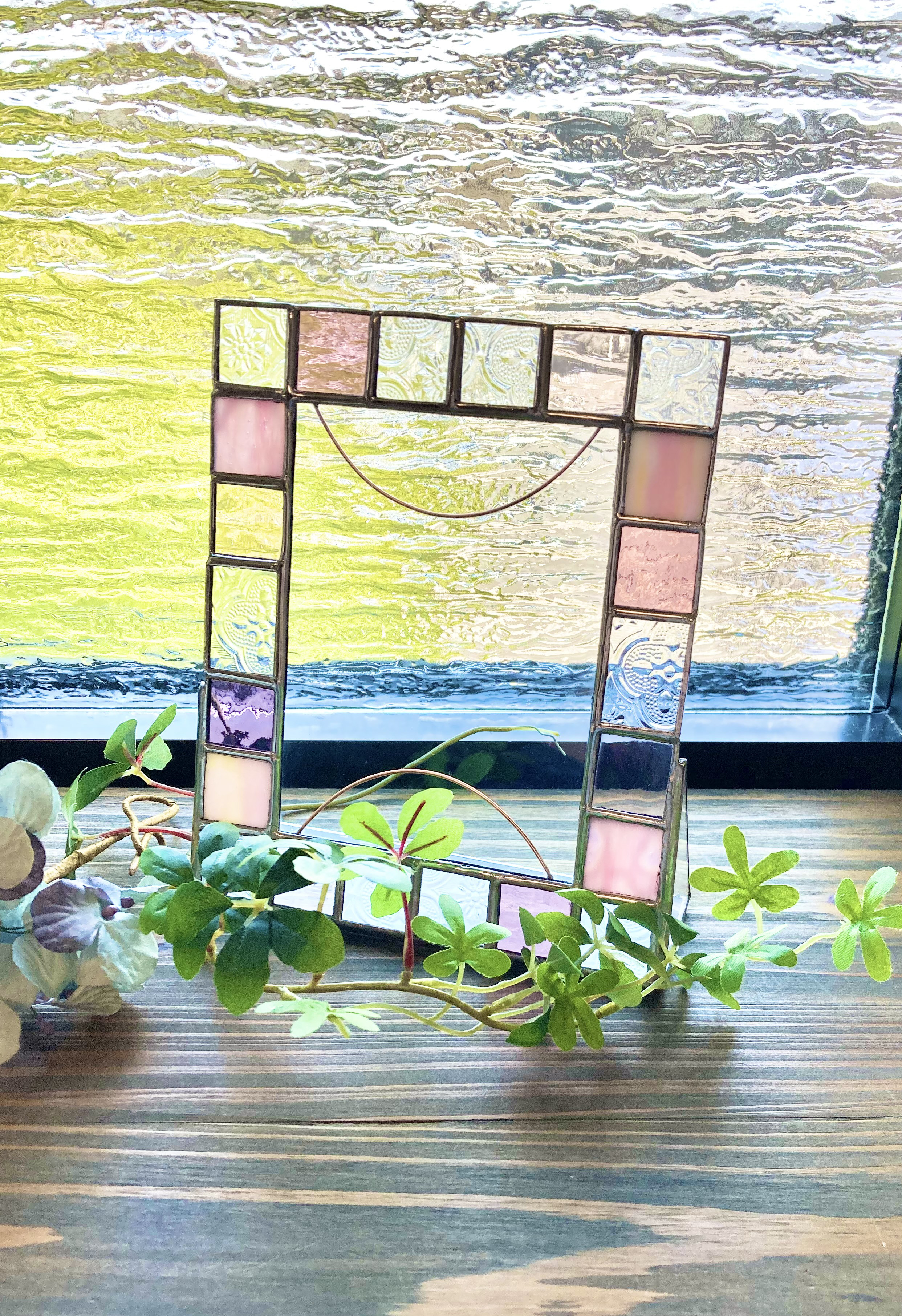 ステンドグラス製カードスタンド／フォトフレーム ※そらそらページ