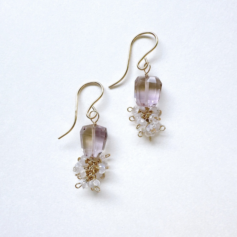 高品質アメトリンとホワイトラブラドライトの揺れるピアス14KGF 2月誕生石　11月誕生石　秋・冬誕生石2025 5,740円