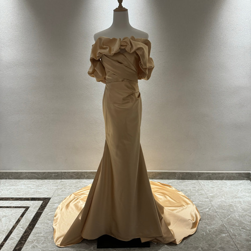 高級感溢れる！ゴールド 高級サテン 憧れのドレス マーメイドドレス