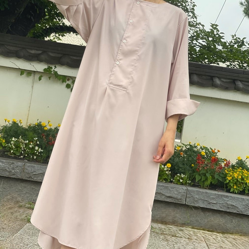 大人可愛い❣くすみピンクのワンピース サイズフリー マキシ丈 七分袖