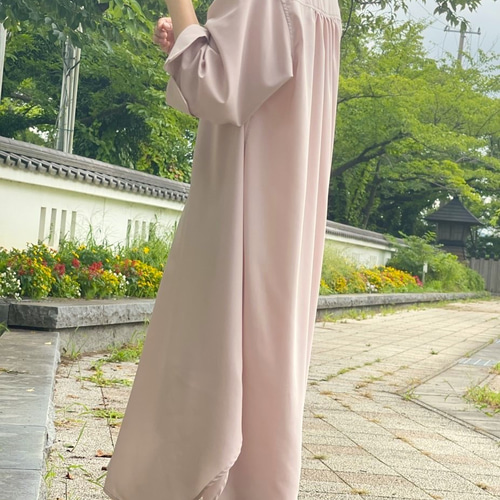 大人可愛い❣くすみピンクのワンピース サイズフリー マキシ丈 七分袖