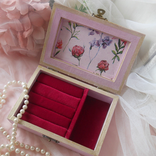 薔薇のマリーアントワネットのジュエリーボックス、指輪ケース フリー