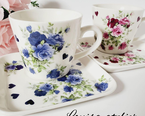 新作 ポーセラーツ ハンドメイド 赤バラ カップ＆ソーサー 来客