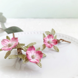 ハナミズキのブローチ　大　レース編みアクセサリー　花水木　ドッグウッド　dogwood 8枚目の画像