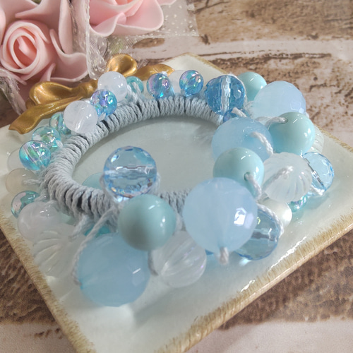 ハンドメイド お花 シュシュ ヘアゴム フラワー ビーズ ブルー250