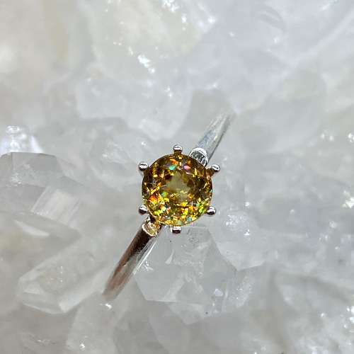 ☆SO☆スフェーンリングB～ゴールデン系（0.74ct） 指輪・リング らん