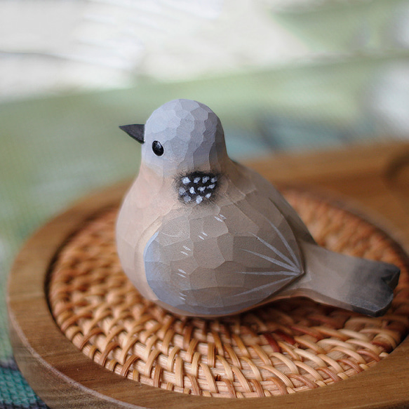 太った小鳥 木彫りの小鳥 珠颈の鳩 野鸽 手作り実木デスクトップ