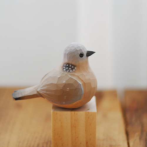 太った小鳥 木彫りの小鳥 珠颈の鳩 野鸽 手作り実木デスクトップ飾り