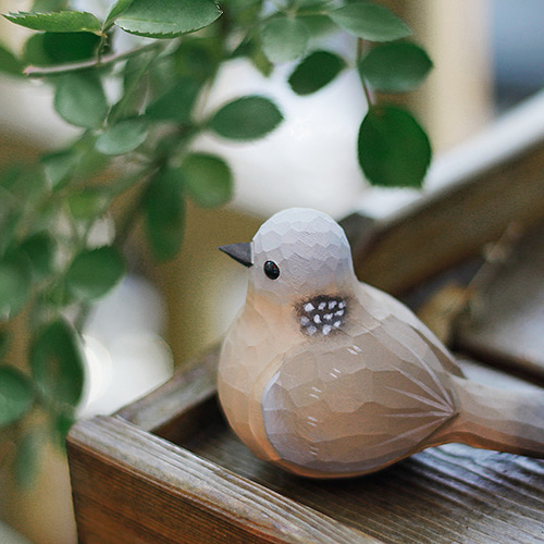 太った小鳥 木彫りの小鳥 珠颈の鳩 野鸽 手作り実木デスクトップ飾り