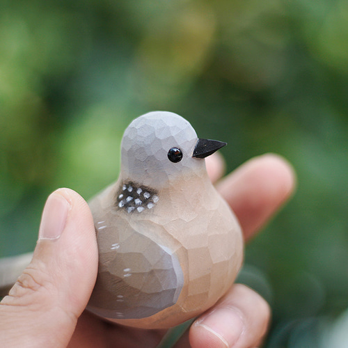 太った小鳥 木彫りの小鳥 珠颈の鳩 野鸽 手作り実木デスクトップ