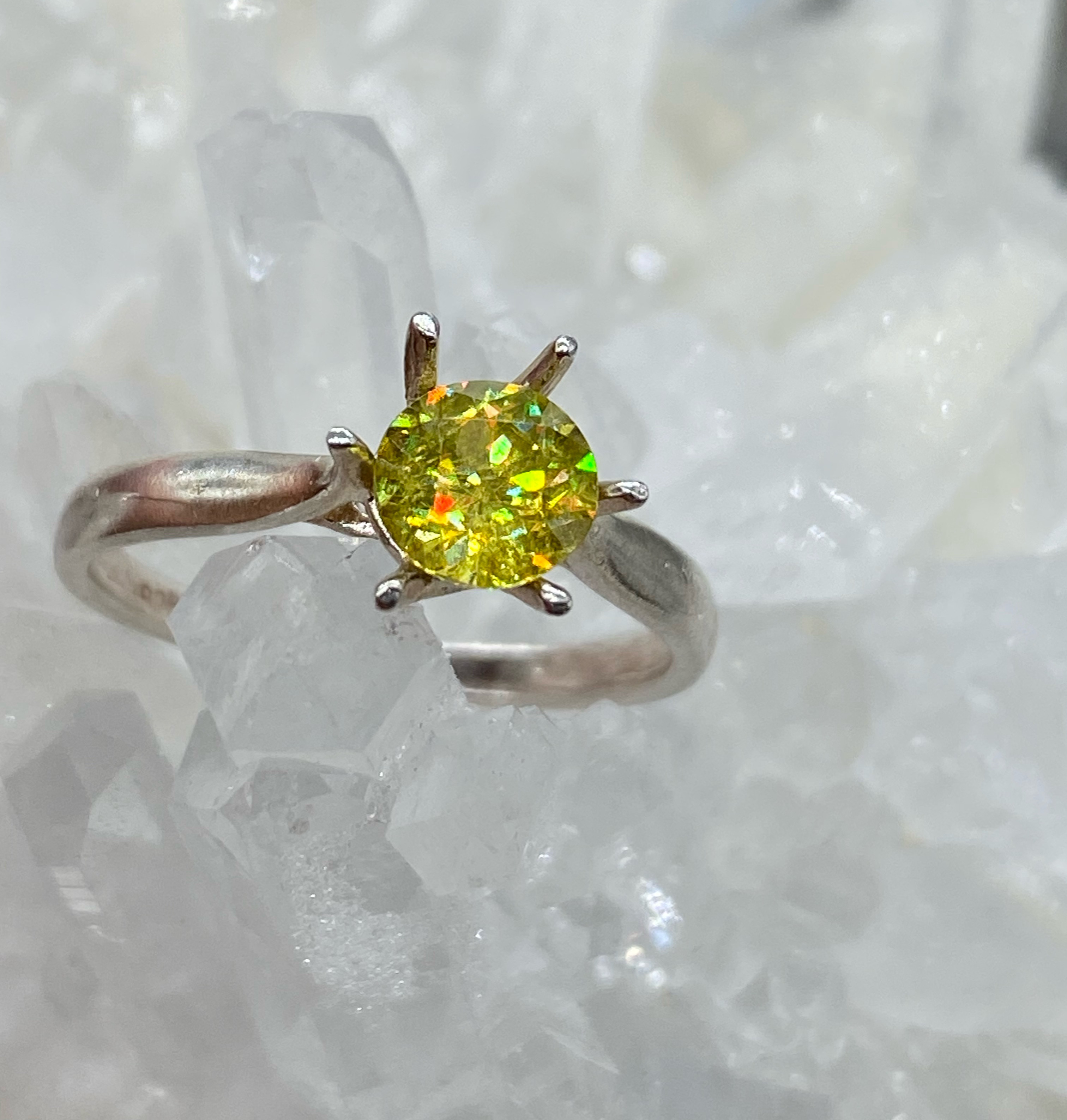 ☆SO☆スフェーンリングE～イエロー系（0.77ct） 18,600円