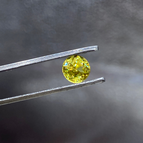 ☆SO☆スフェーンリングF～イエロー系（0.67ct） 指輪・リング らん 