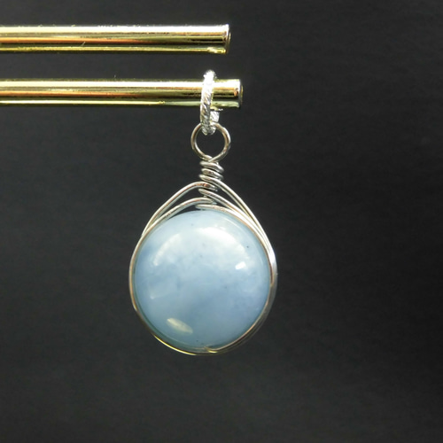 Silver925】ワイヤーラッピングアクアマリンの華やかなペンダント