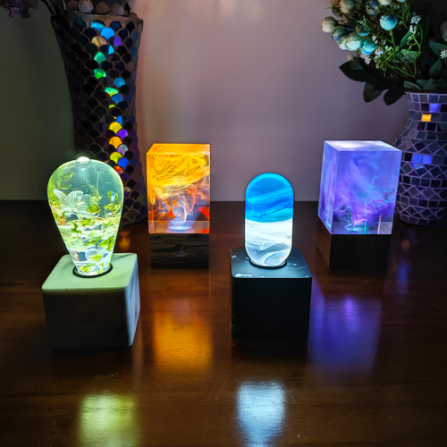 照明ソーラーHello