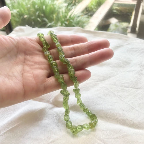 すずりん様アパタイト♡レピド♡ソーダ♡トルマリン♡サンストーン共生No1682 472 メロンソーダのゼリーみたいな ペリドット【6石