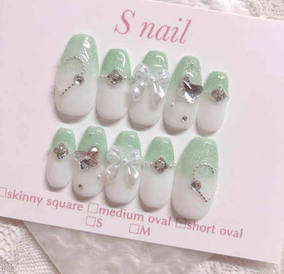 ネイルチップ 緑 グリーン グラデーション マグネットネイル リボン  