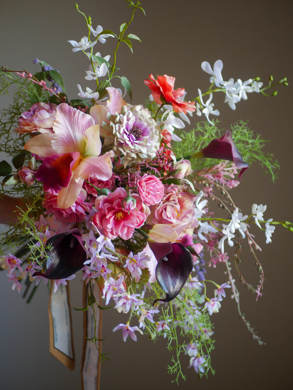 ウェディングブーケ　前撮りブーケ　個性的ブーケ　個性派ブーケ　アーティフィシャルフラワーブーケ　韓国ブーケ　カラフル 